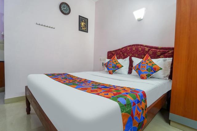 FabHotel Terra - Nr Nithya Kalyana Venkatesa Perumal Temple & The Forum Vijaya Mall