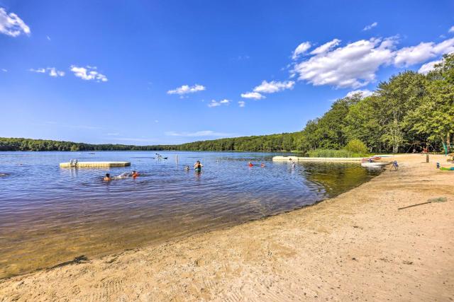 Poconos Vacation Rental with Lake Access and Hot Tub!