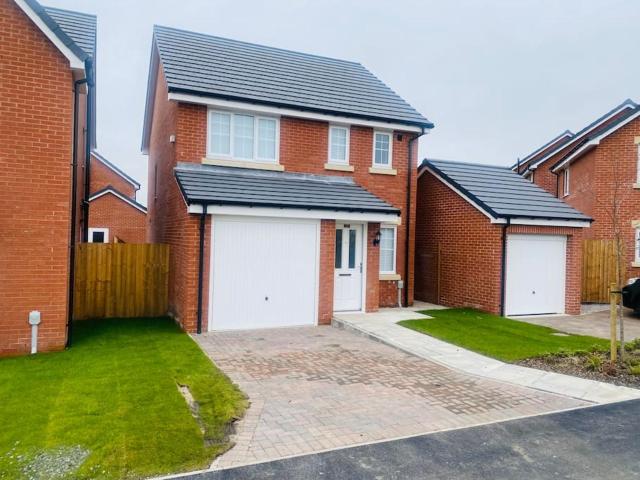 Brand New 3 Bedrooms Detached House