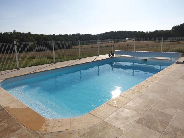 Maison au calme et piscine privée