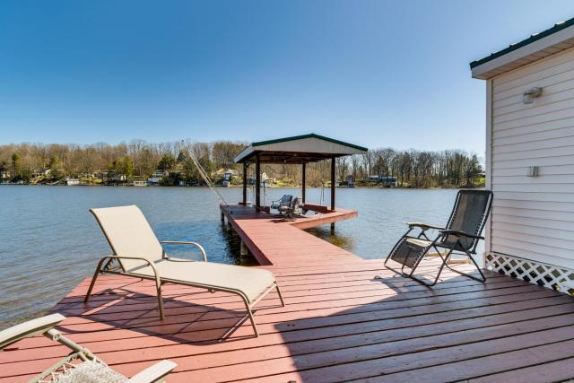 Waterfront Wolcott Vacation Rental with Deck and Views