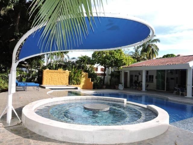 CASA EN CONDOMINIO EL PEÑON GIRARDOT 181