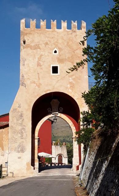 Alloggio La Torre Fossanova