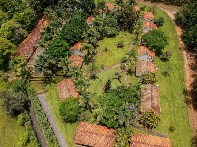 Fazenda em Itapetininga, Paz, Descanso e Piscinas (com WiFi)