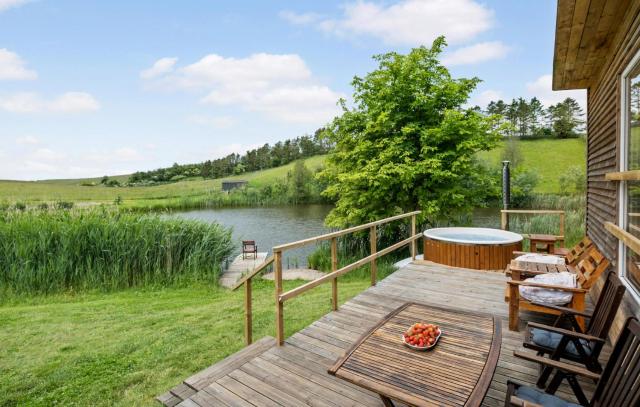 Lovely Home In Ugerløse With Kitchen