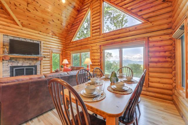 Scenic Sylva Log Cabin with Sunset and Mountain View!