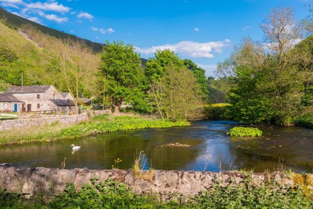 Greenhills Cottage Upperdale Peak District