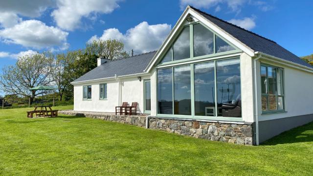 Beautiful private farm Cottage in Anglesey