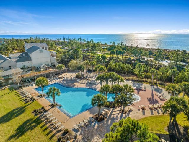 Windmark Beach North - Sea Grove Beach Resort 4 bed 3 bath