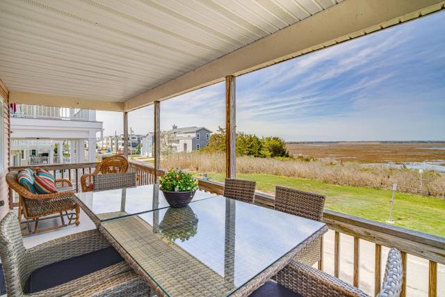 Pet-Friendly Ocean City Condo Walk to Beaches!