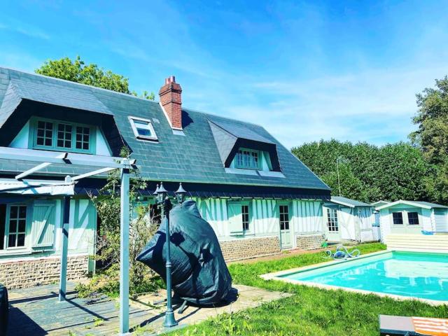 Longere avec piscine privé à 35 min de Deauville