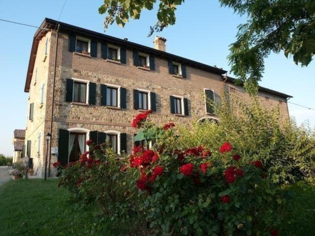 Wohnung in einem Bauernhaus, mit Garten, Haustiere erlaubt