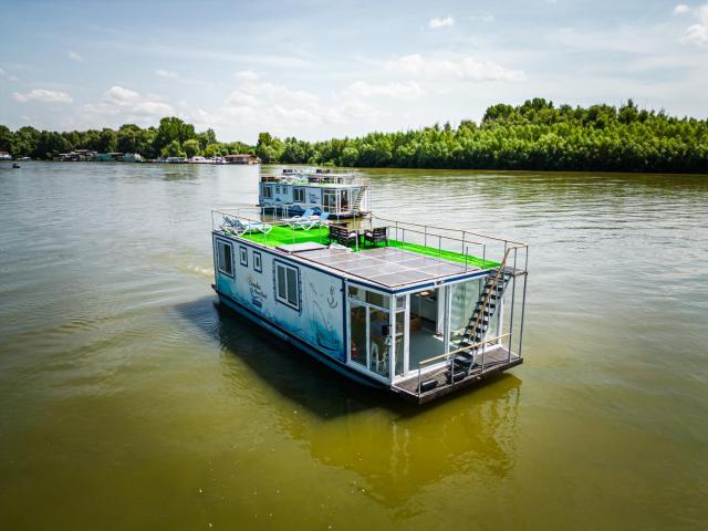 Danubiu House Boat