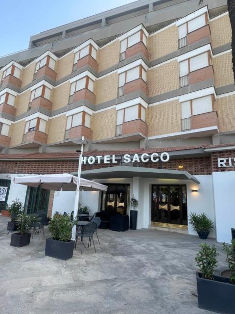 Hotel Sacco