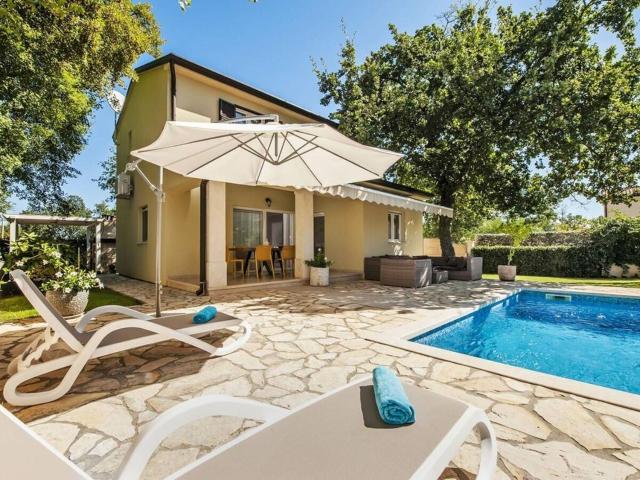 Villa Tina Comfortable holiday residence