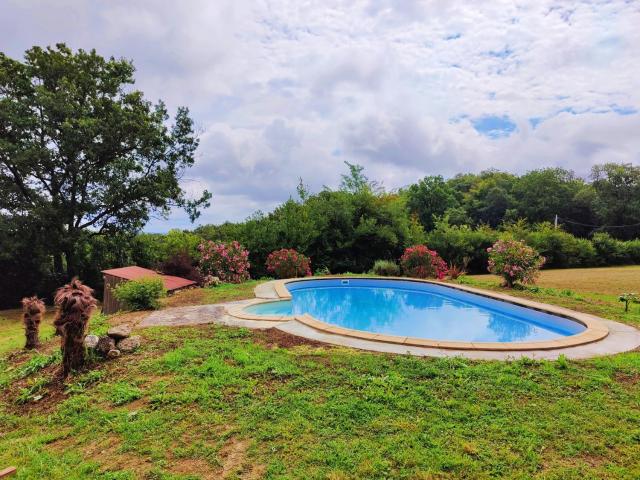 Cambes la Douce - Maison de vacances à la campagne