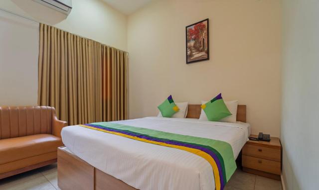 Itsy Hotels Avani Stays, Vyttila, Kochi