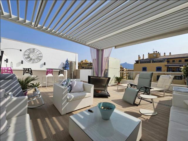 Luxury penthouse San Pedro