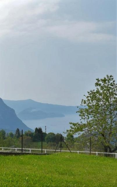 Il Roseto Mountain Lake Iseo Hospitality