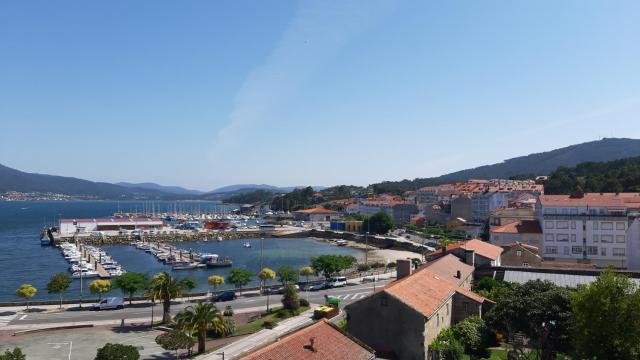 Apartamento con vistas, ascensor y parking en Portosín