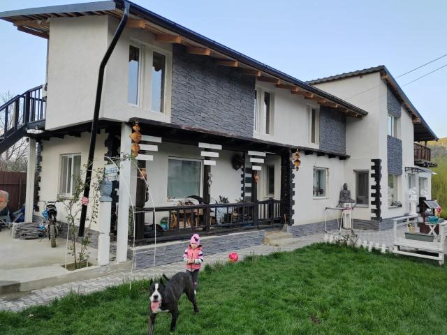 “ Casa SARYL “ Târgu Ocna