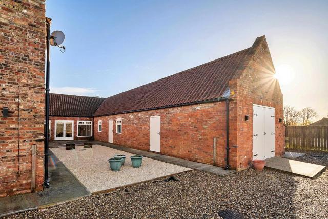 Finest Retreats - South Barn