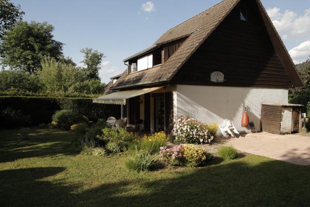 Lovely house with garden, jardin et terrasse