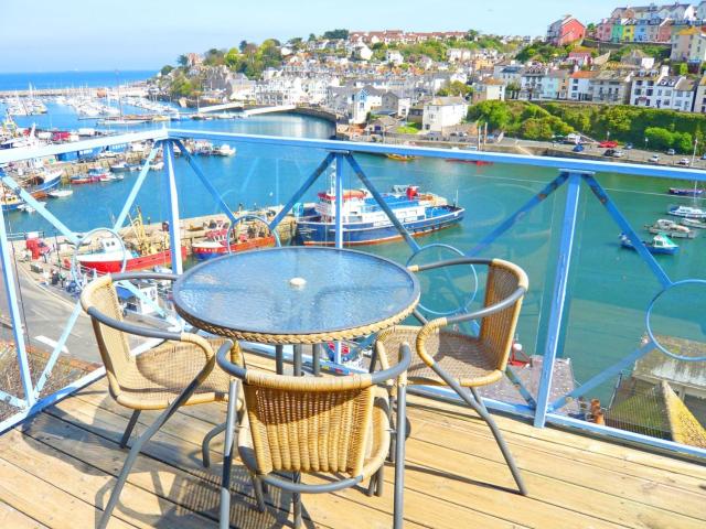 2 Bed in Brixham BX026