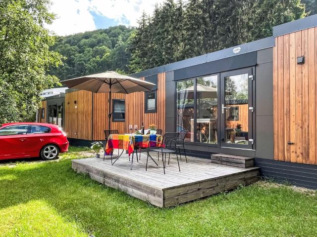 Holiday Home Tiny Haus Rotkehlchen by Interhome