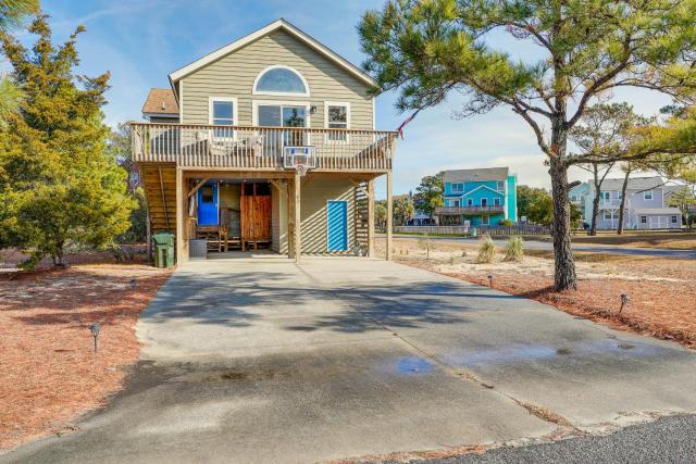 Charming Nags Head Retreat Half-Mi to State Park!