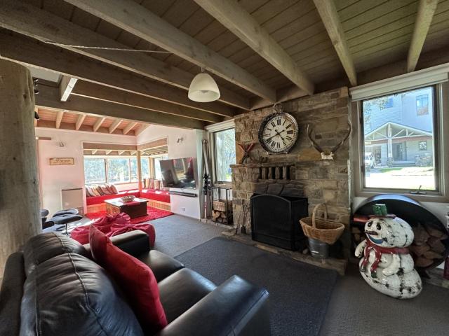 Brindabella Chalet alpine-getaways