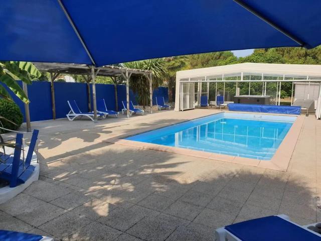 Maison accueillante avec piscine partagee a Meursac + Spa