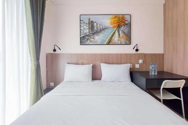 Comfy and Best Choice Studio at Sky House BSD Apartment By Travelio