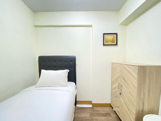 Graceful 2BR Apartment at Gateway Ahmad Yani Cicadas By Travelio