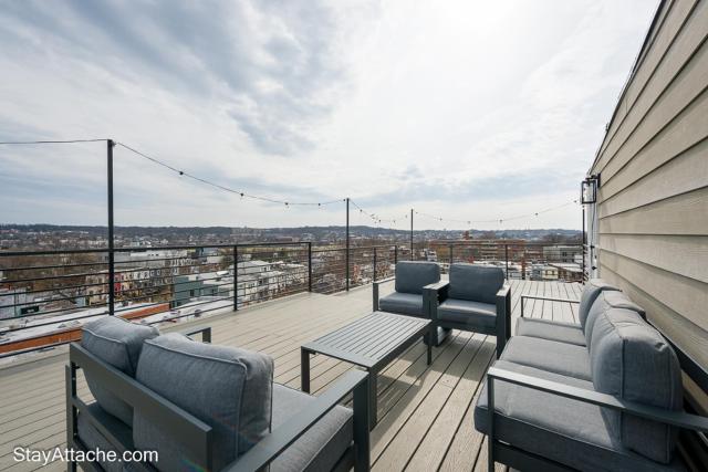 LUX 3BR Apartment in DC with Rooftop