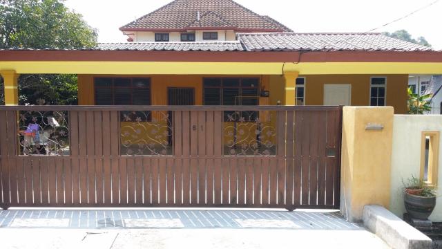 IsMa Lumut Homestay