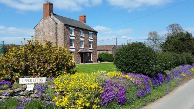 Upper Eyton Farmhouse B&B