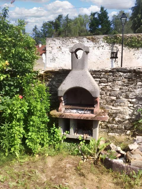 Maison charmante proche de Montlognon avec jardin cloture