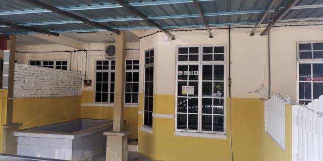 Aqiza Home Kuala Krai