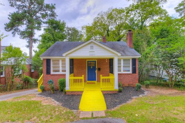 Charming Earlewood Cottage