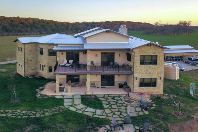 Spacious and Elegant Goldthwaite Escape on 72 Acres!