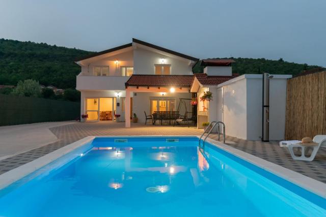 Villa Ivona near Imotski, private pool