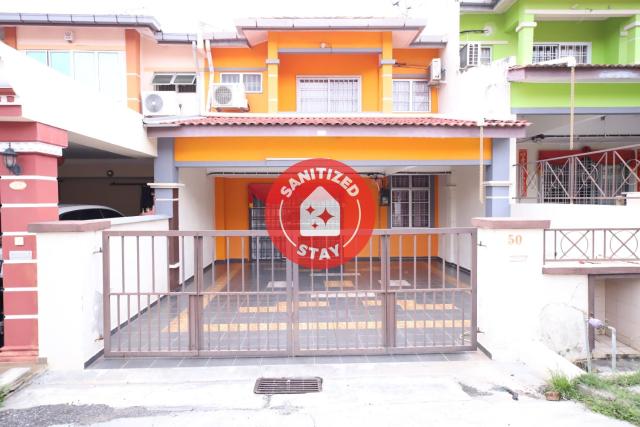 OYO Homes 90575 CK Bahau Homestay