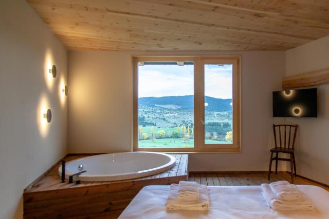 Casa amb jacuzzi privat, Cal Rossa