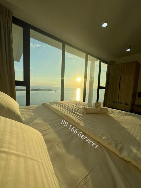 Sunrise Gurney Seaview [無敵日出海景]