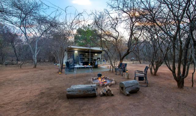 Gravel Roader Caravan at Buffelshuis Safari Camp