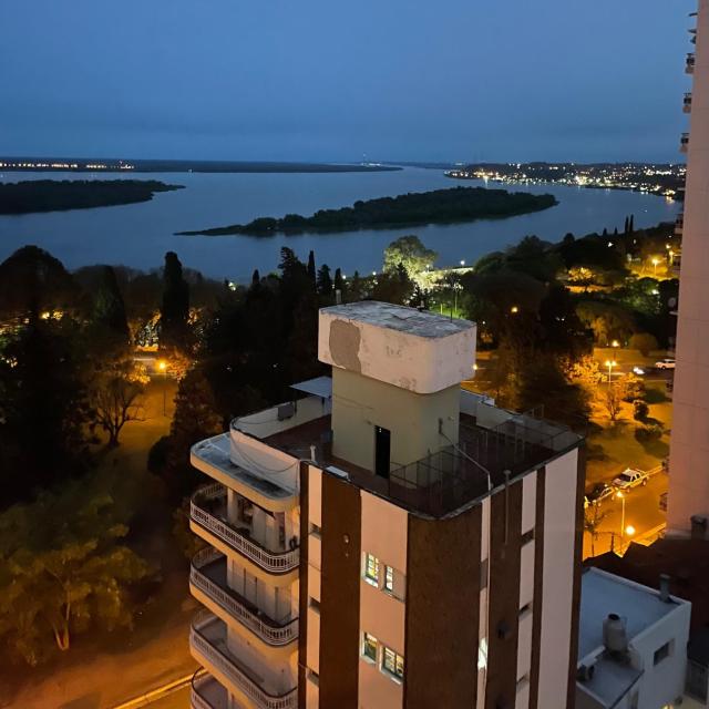 Habitación de Lujo con vista al Rio Parana