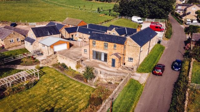 Cottages In Derbyshire, The Farm House