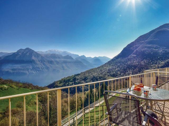 Soffio Di Rugiada - spacious terrace with Lake view