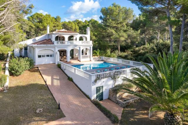 Villa Monte Penedo, heated pool